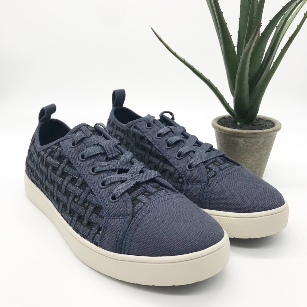UGG Koolaburra Kellen Low Lace Denim Sneakers